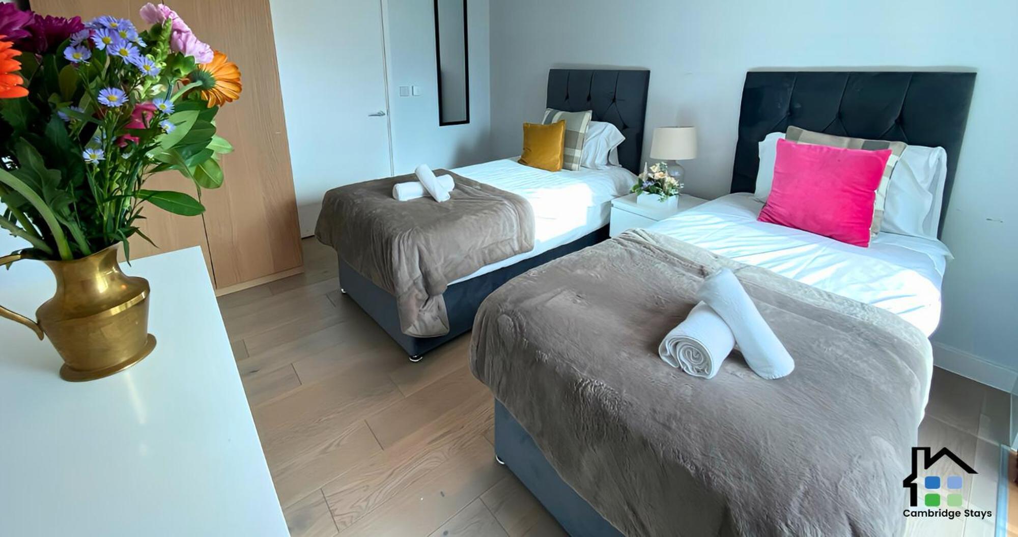 Cambridge Stays - Apartment At Addenbrooke Hospital And Bio Campus - Free Private Parking Exterior foto